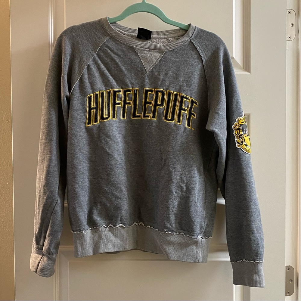 Warner Bros. Hufflepuff Harry Potter Sweater